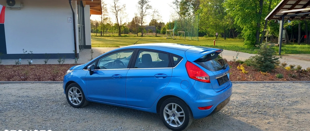 Ford Fiesta cena 22500 przebieg: 169000, rok produkcji 2011 z Świdnica małe 781